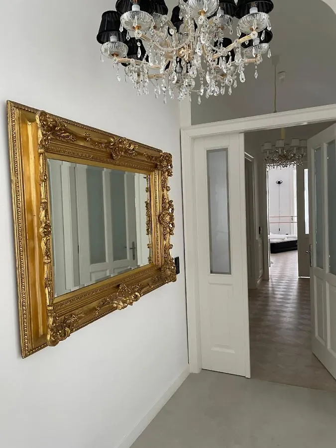 City Apartment Downtown Vienna
